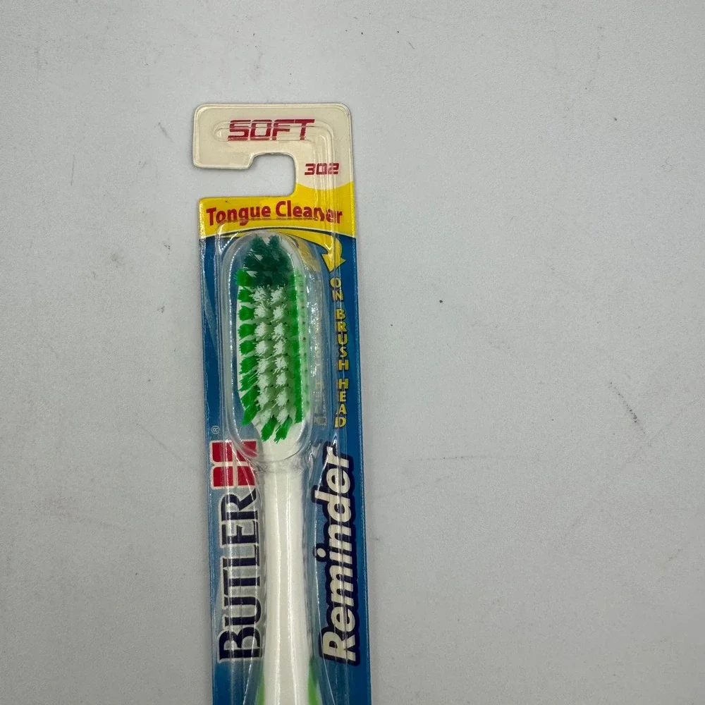 Butler Reminder‎ Toothbrush Adult 302 Green Soft Tongue Cleaner NEW